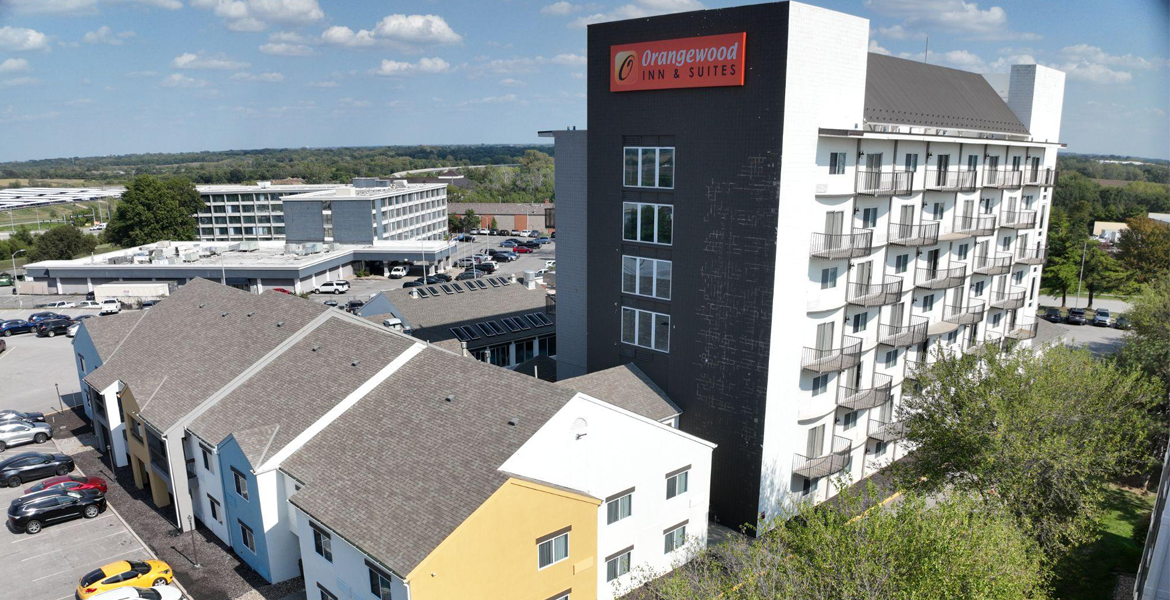 Orangewood Inn & Suites Kansas